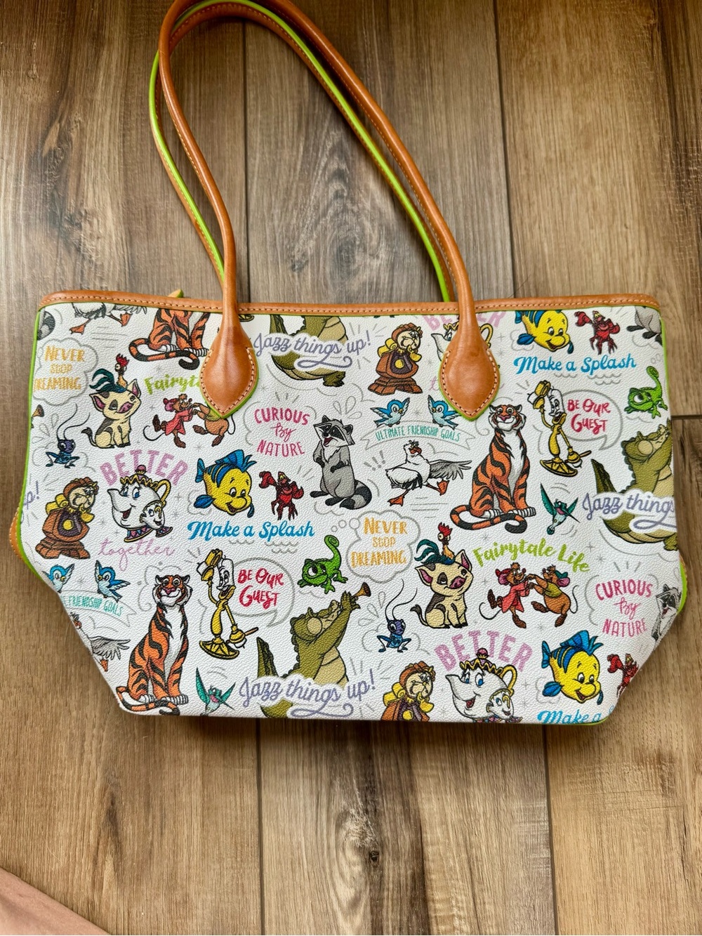 Disney Dooney & Bourke “Sidekicks” Tote Bag | EUC | Large Size | Cream/Green - Picture 10 of 15